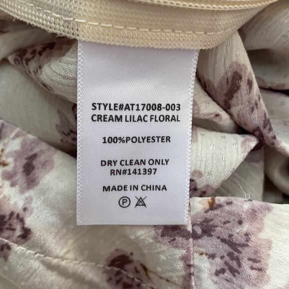 ASTR The Label Floral Blouse - Picture 6 of 6